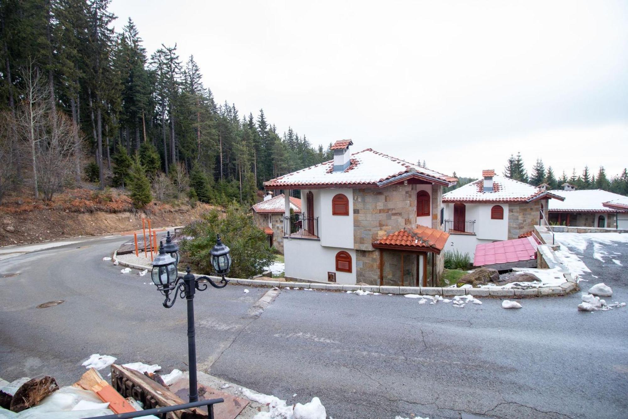 Ski Chalets At Pamporovo - An Affordable Village Holiday For Families Or Groups Экстерьер фото